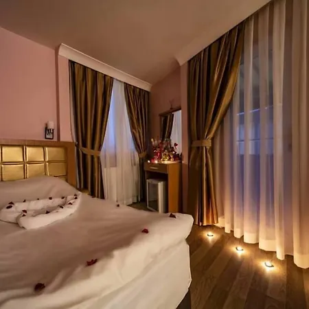 Gulhane Corner מלון 3*