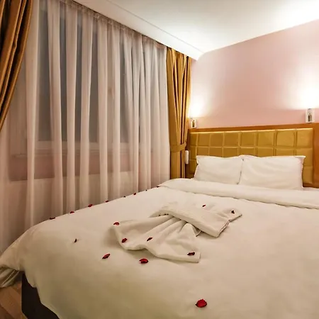 Gulhane Corner Hotel 3*