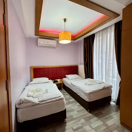 ギュルハネ コーナー イスタンブール