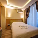 Gulhane Corner Hotel