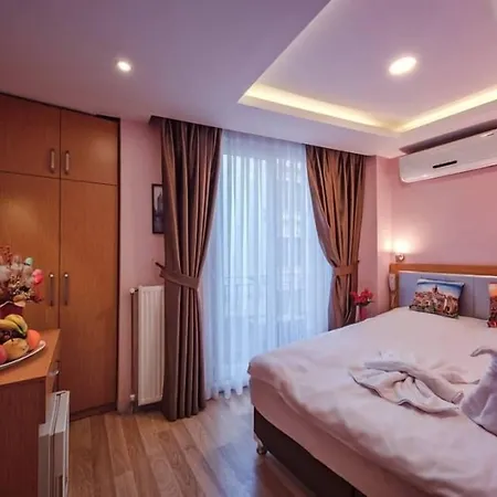 Gulhane Corner Hotel