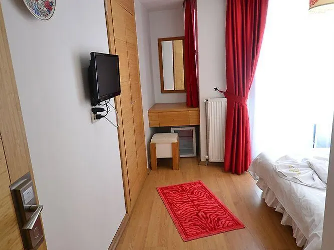 Gulhane Corner Hotel 3*