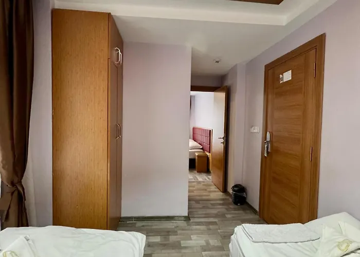 Gulhane Corner Hotel 3*