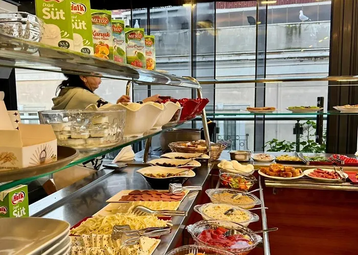 Gulhane Corner Hotel 3*